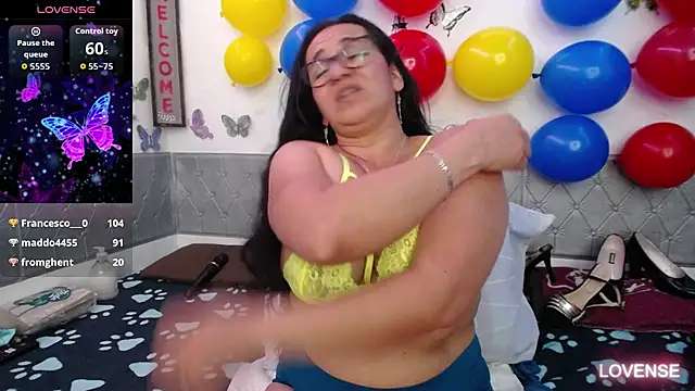 AlexaUllahX webcam