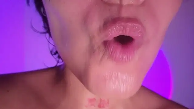 Qadeshoficial webcam