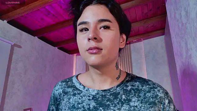 Angel-umbra live cam on StripChat