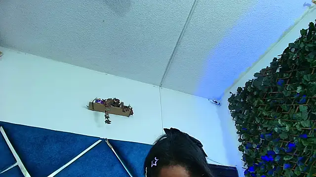 AlexaRousse4u webcam