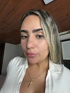 Miilana_ webcam