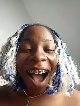 pixie_tease webcam