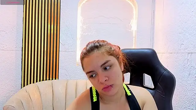 sofia_red_cn webcam
