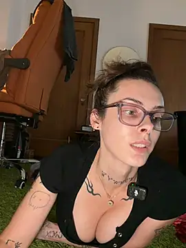 GennaJames Live Web Cam Show