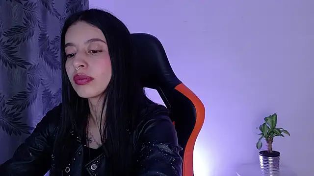 Misscarolsph live cam on StripChat
