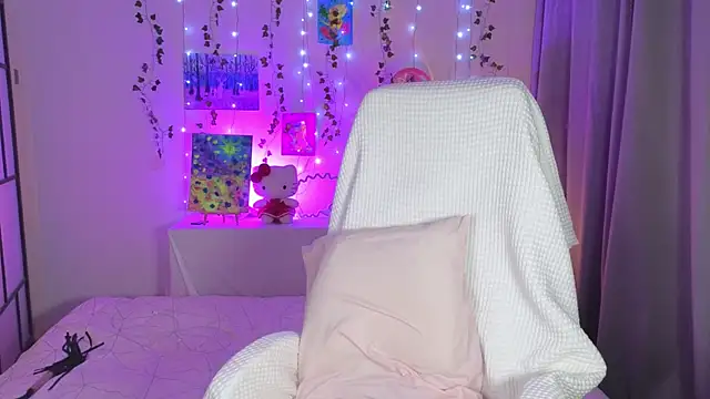 ImBonBon live cam on StripChat