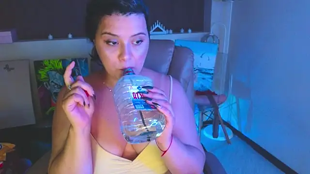 Malika_uAngel webcam