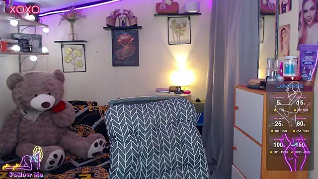 izabella_moore webcam