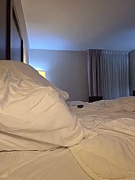 VelvetDiablo webcam