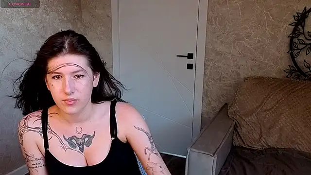 Ester_Henderson webcam