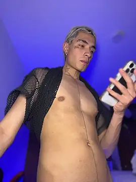 santikhalifa webcam