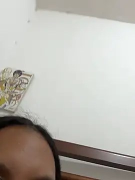 Valen_1990 webcam