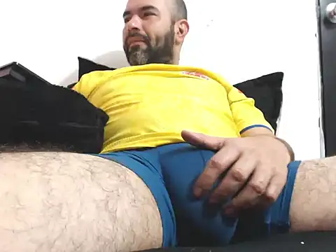 hairyandbigmann webcam