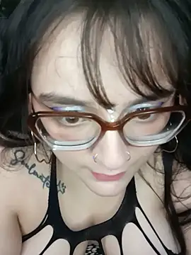 daphneev webcam