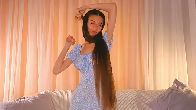 AliciaBrooks webcam
