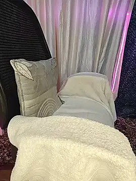 Curvy_Pooja webcam