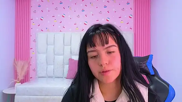 sarita_09_s webcam