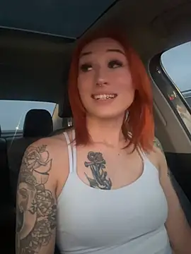 ThornsandHoney webcam