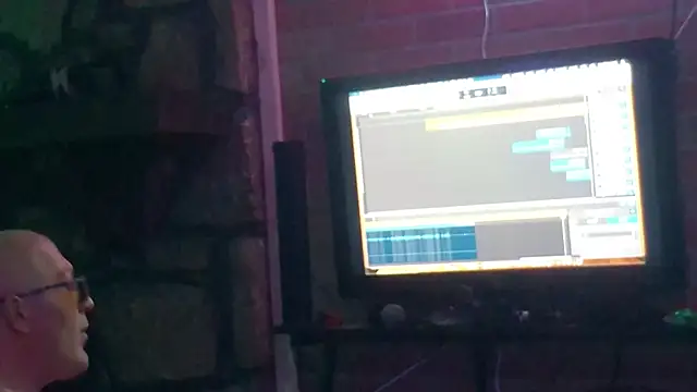 chronic_vibez webcam