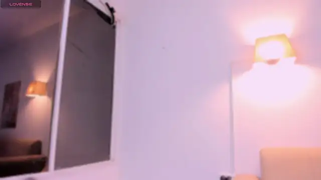nyx_velvet webcam