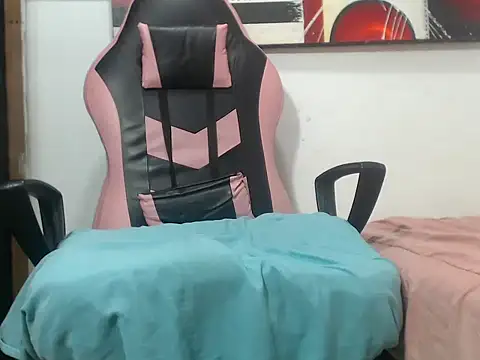 Estebanbigcock23 webcam