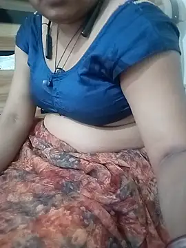 Menka_cut34 webcam