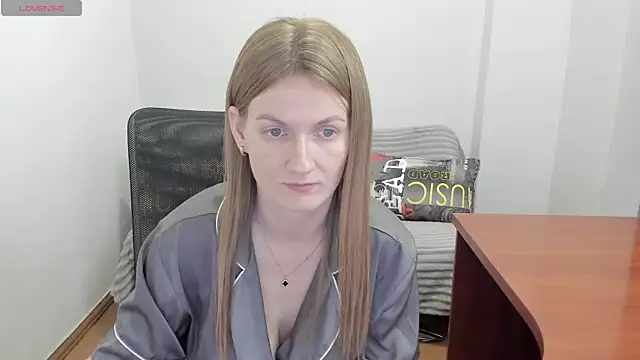 Alisha_Skyes webcam