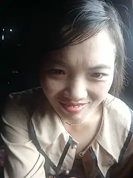 ngan-cute webcam