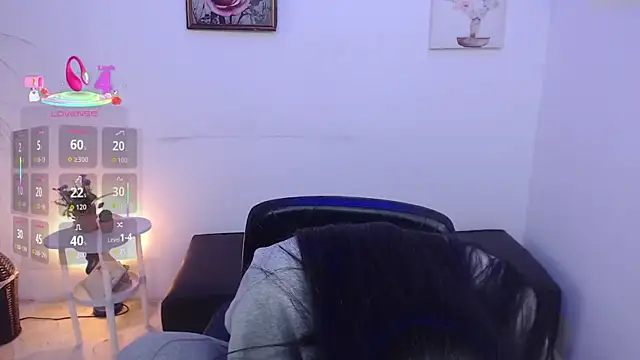 Nina_petitte webcam