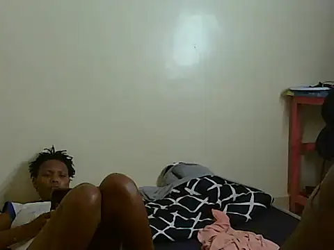 roziebeauty webcam