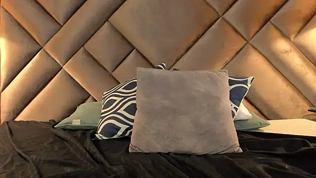 Rache_Roth webcam