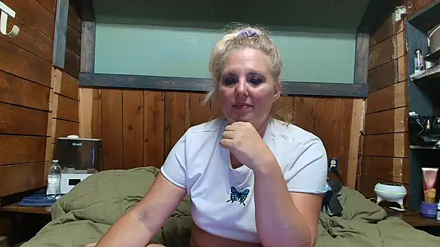 lisaxlovexxx webcam