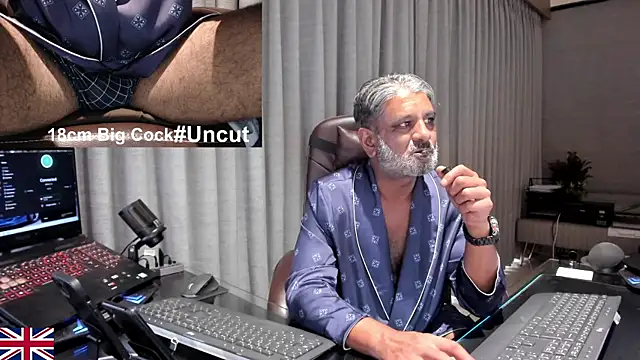OnlineBossUK webcam