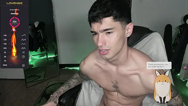Damon__333 Live Web Cam Show
