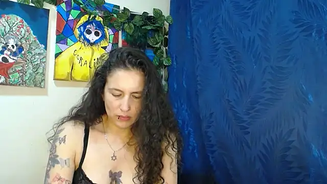 Leyla_Horny_Bg webcam
