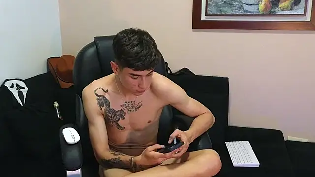 Derekswan Live Web Cam Show
