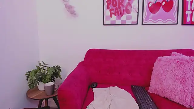 zoeseven7 webcam