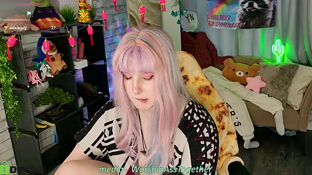 Candy-yeah webcam