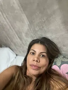 Valen_Milf4u webcam