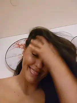 SaharaGarcia__ webcam