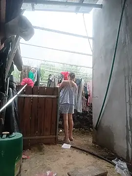 Linda-yiyi webcam