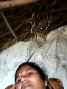 Hot_di97 webcam