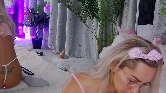 IsabelleEthan webcam