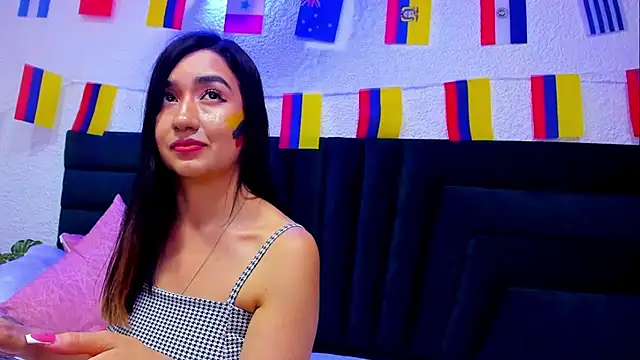 VictoriaRouge_ webcam
