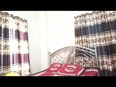 Nusrat_Faria webcam