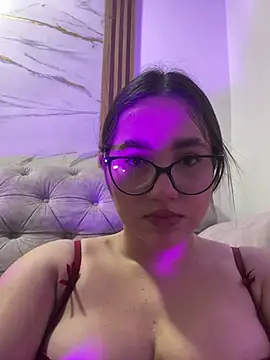 liadakota_ webcam