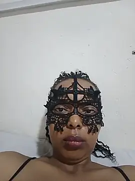 AuroraSkyy live cam on StripChat
