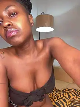 hot_daily live cam on StripChat