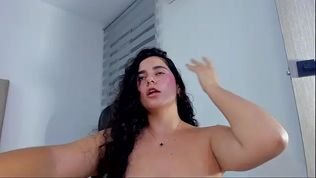 Natasha-28 webcam