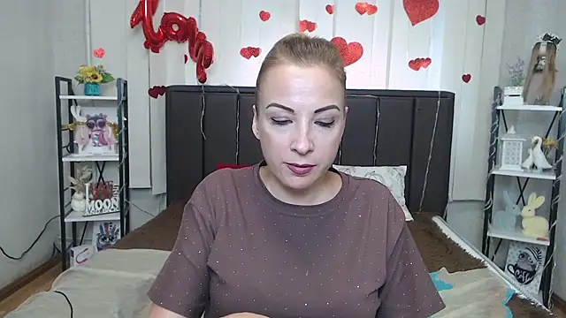 ElizabethSho webcam